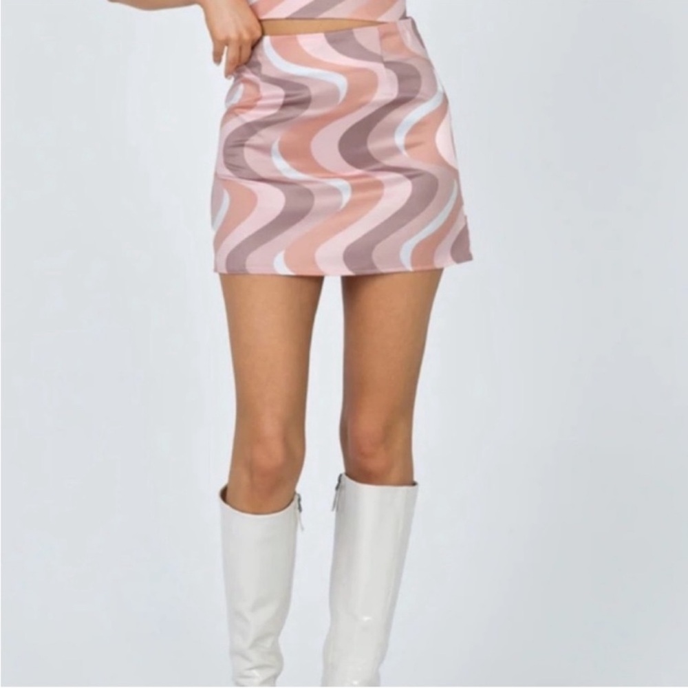 Princess Polly Women’s Bizarre Pink 70's Mini Skirt Size 10
